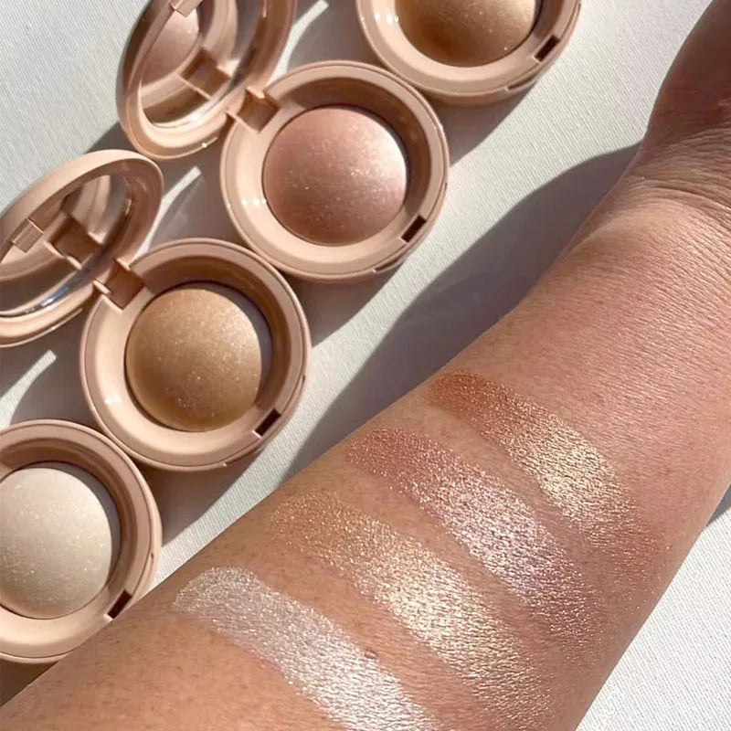 Liquid & Powder Face Highlighter – Long-Lasting Glow